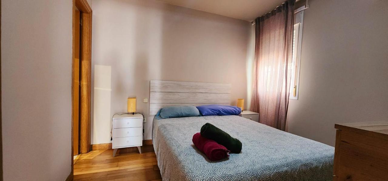 Bajo Con Jardin Deluxe Apartment Benahavis Bagian luar foto